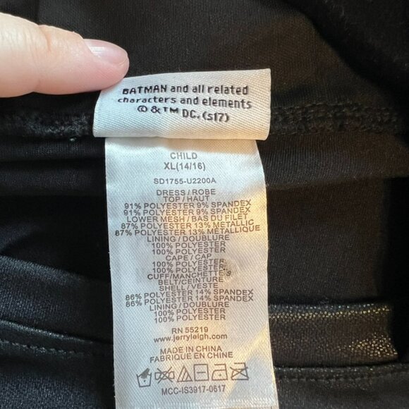 Batgirl Batman DC Comics Costume for Halloween Dress-Up. Sz 14-16 child XL - Picture 3 of 7